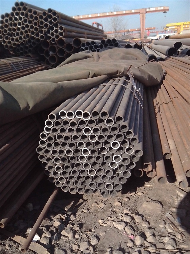 鞍山小口径精密无缝钢管