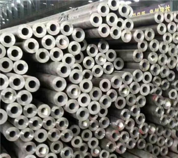 鞍山GB8162结构用无缝钢管