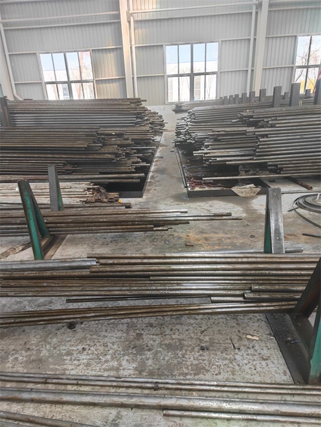 鞍山小口径精密无缝钢管厂