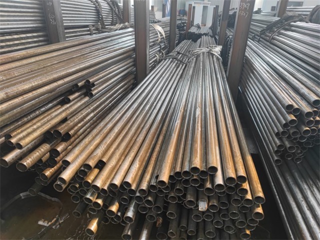 鞍山35CrMo精密无缝钢管