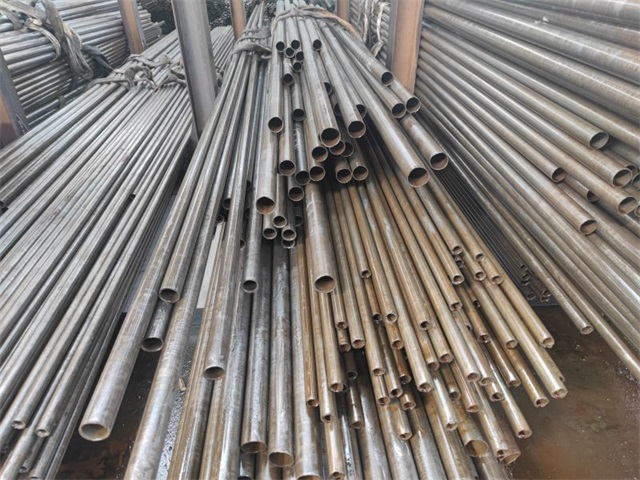 鞍山精密无缝钢管销售处