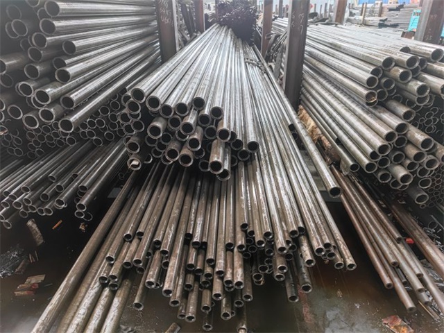鞍山精密无缝钢管型号规格