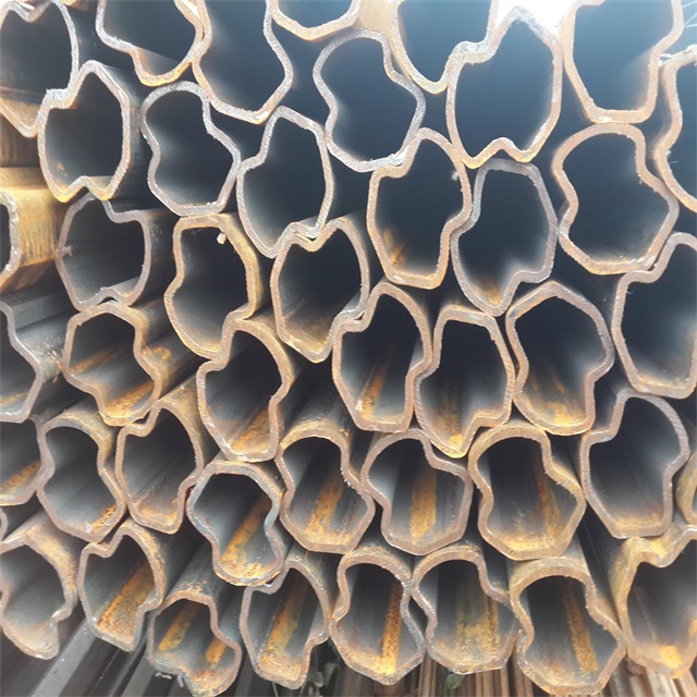 鞍山异形无缝钢管厂