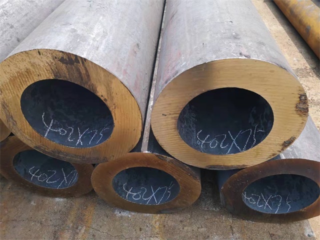 鞍山35#厚壁无缝钢管