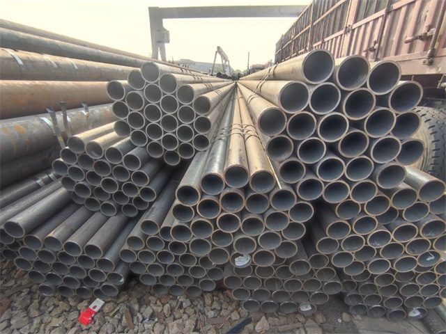 鞍山热轧无缝钢管厂