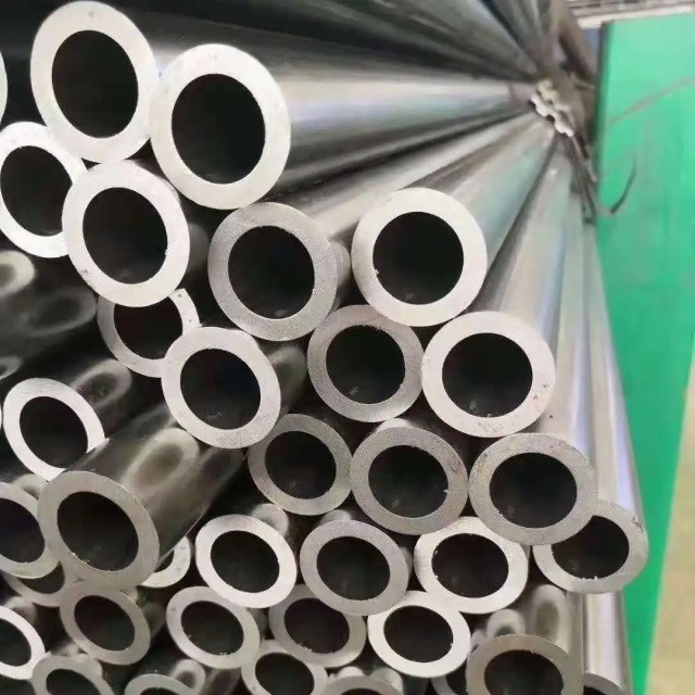 鞍山20crmnti精密无缝钢管